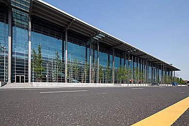 回合制RPG《晦暗神祇》Steam版发售 优惠价64元